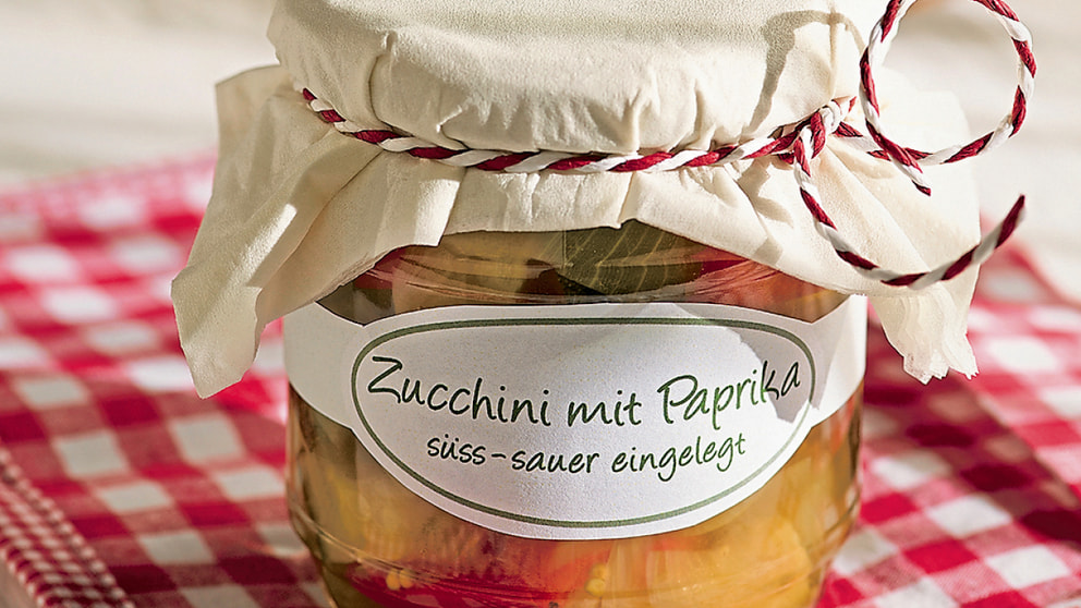 Zucchini und Paprika süß-sauer - rezepte - Wochenblatt für ...